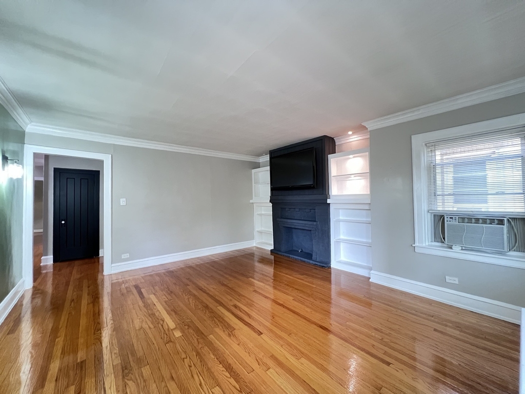 5350 W Crystal Street - Photo 5