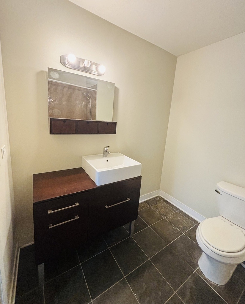 660 W Wayman Street - Photo 12