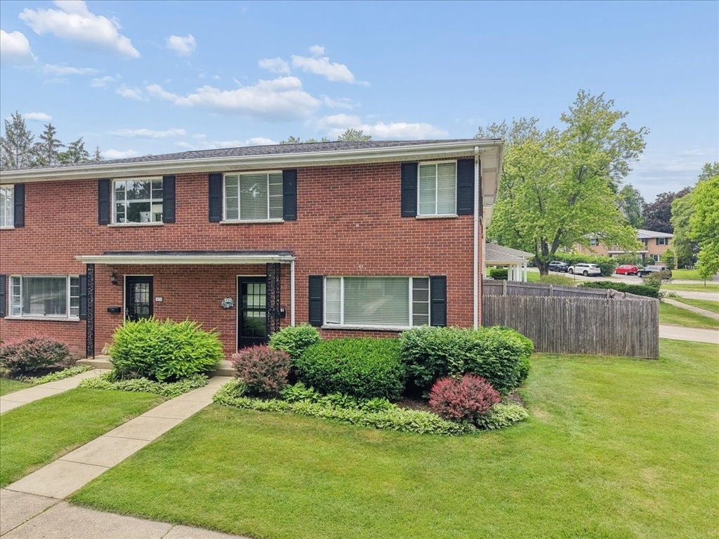 40 S Maywood Road - Photo 17