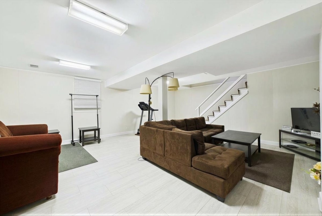 40 S Maywood Road - Photo 12