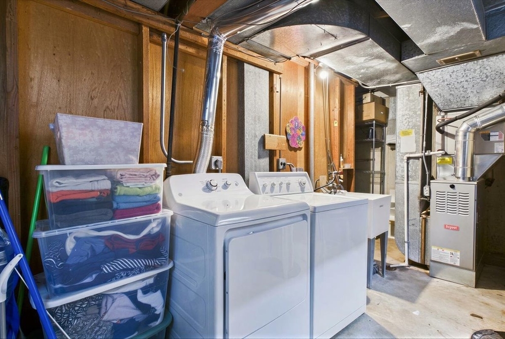40 S Maywood Road - Photo 13