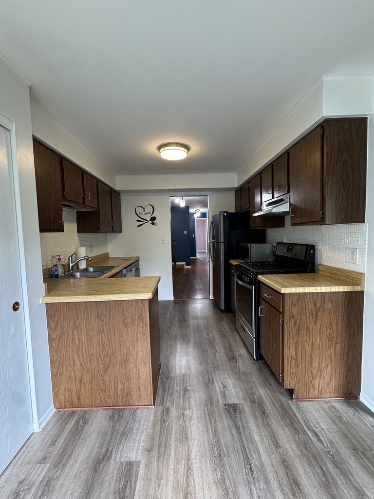 871 Cross Creek Court - Photo 11