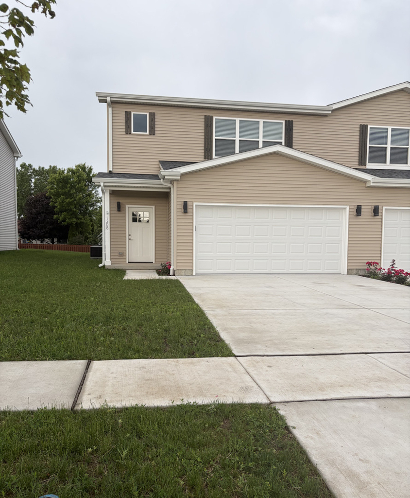 1308 8th Street - Photo 0