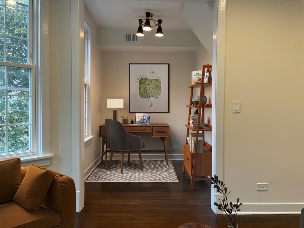 3237 N Ridgeway Avenue - Photo 5