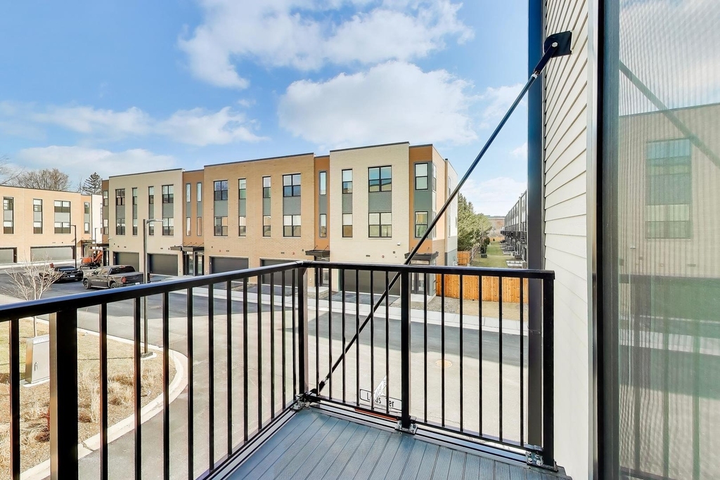 5424 Old Orchard Road - Photo 26