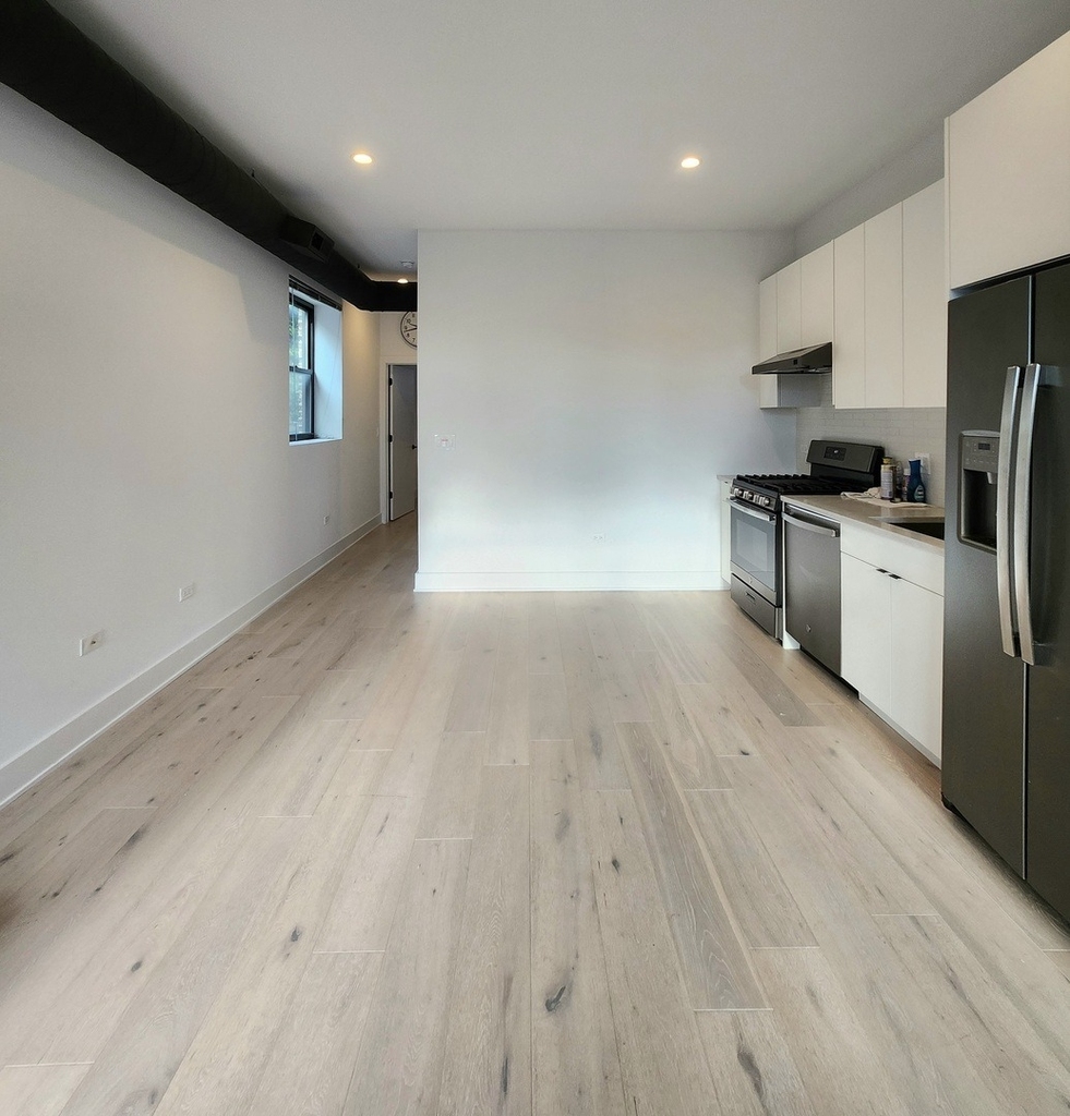3228 W Palmer Street - Photo 7