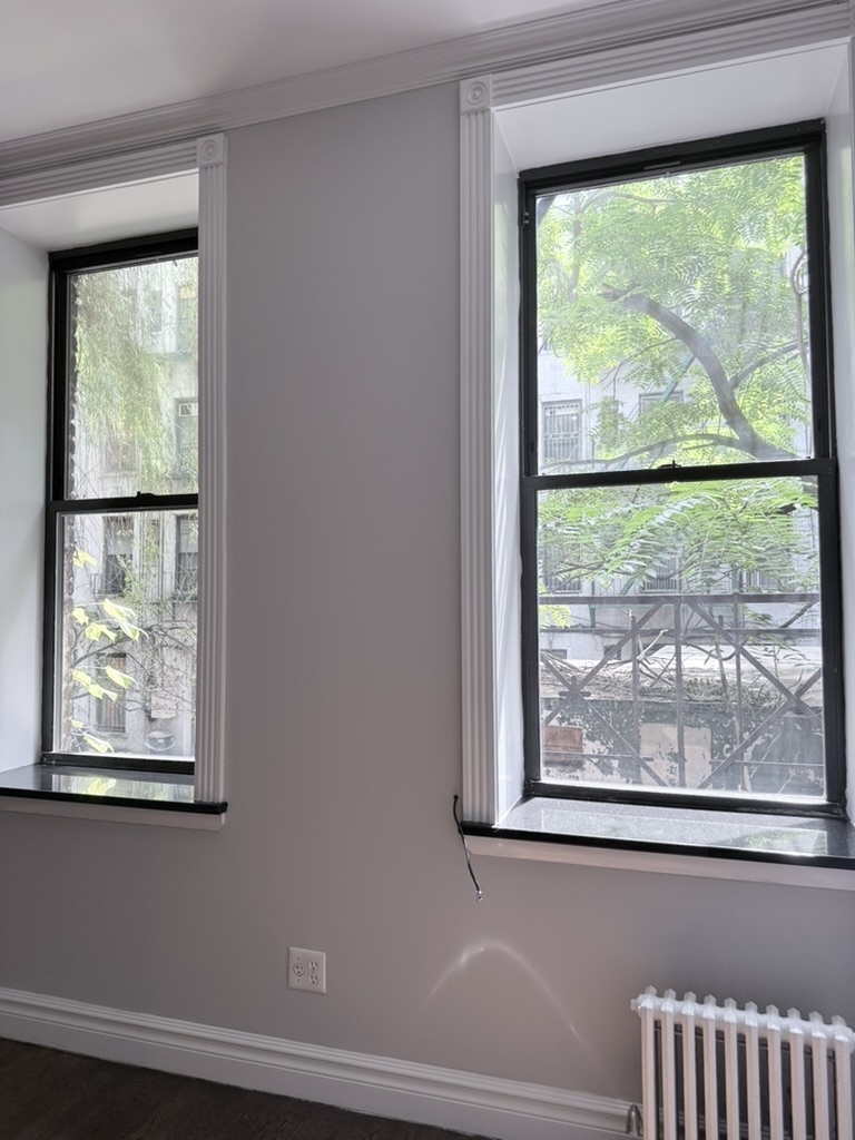 Mott Street - Photo 6
