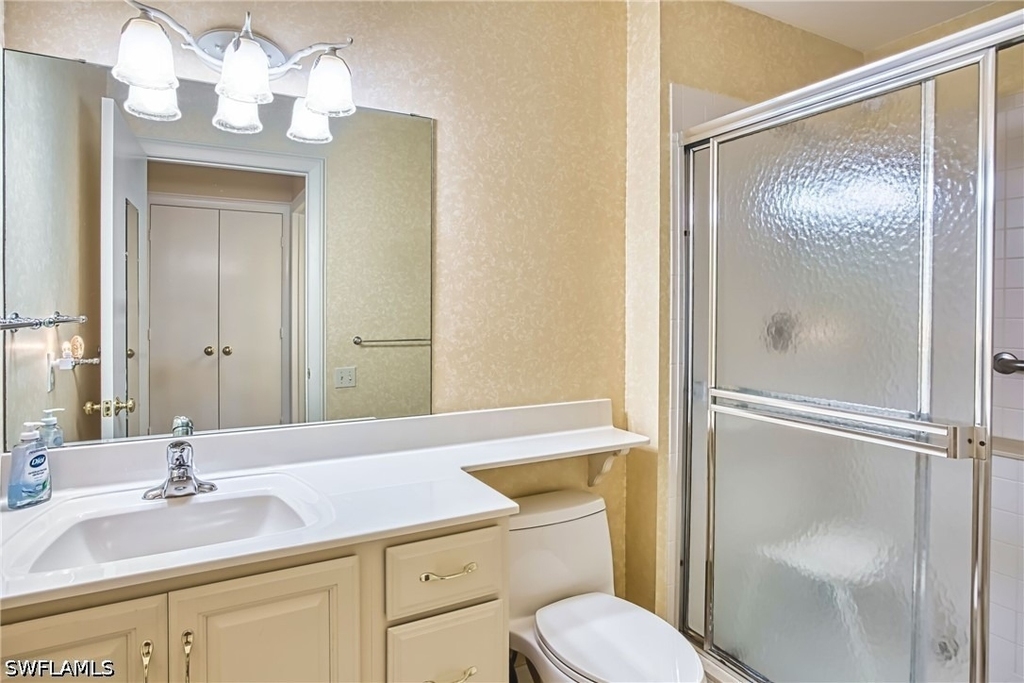 7402 Lake Breeze Drive - Photo 17
