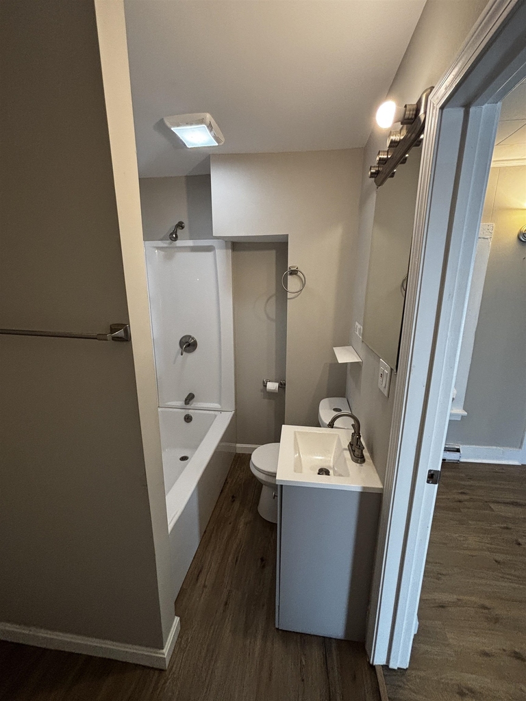 66 Richmond - Photo 3