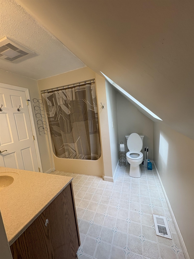 103 Durham - Photo 11
