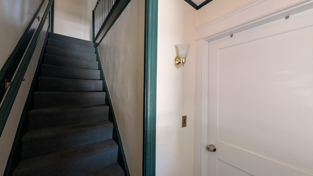 8 Sixth - Photo 18