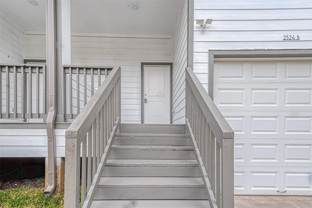 2528 S Texas Avenue Street - Photo 5