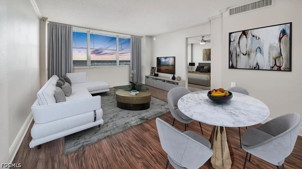 801 Chestnut Street - Photo 1