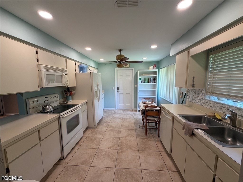 5883 Sand Oak Drive - Photo 5