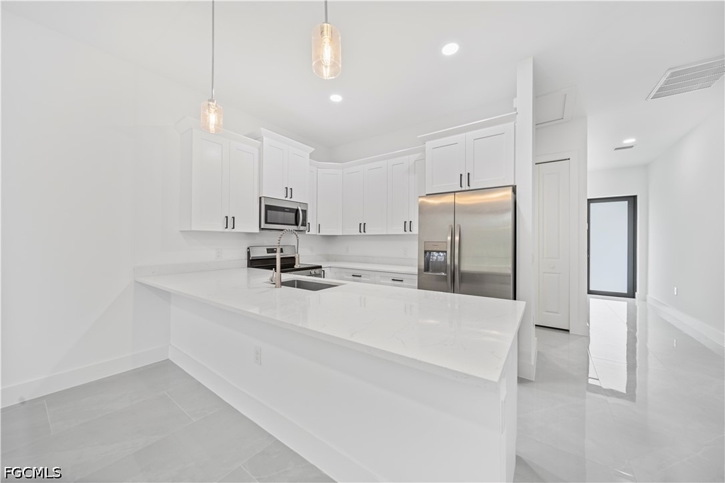 1502 Gretchen Avenue S - Photo 11