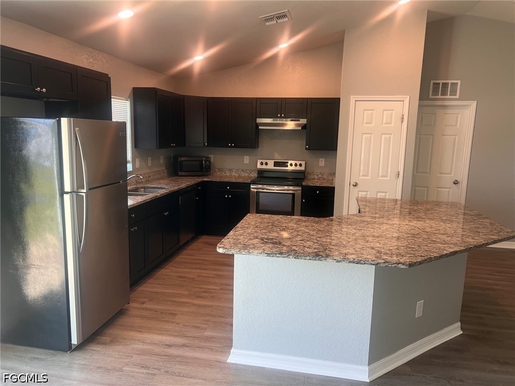 101 Nw 25th Street - Photo 2