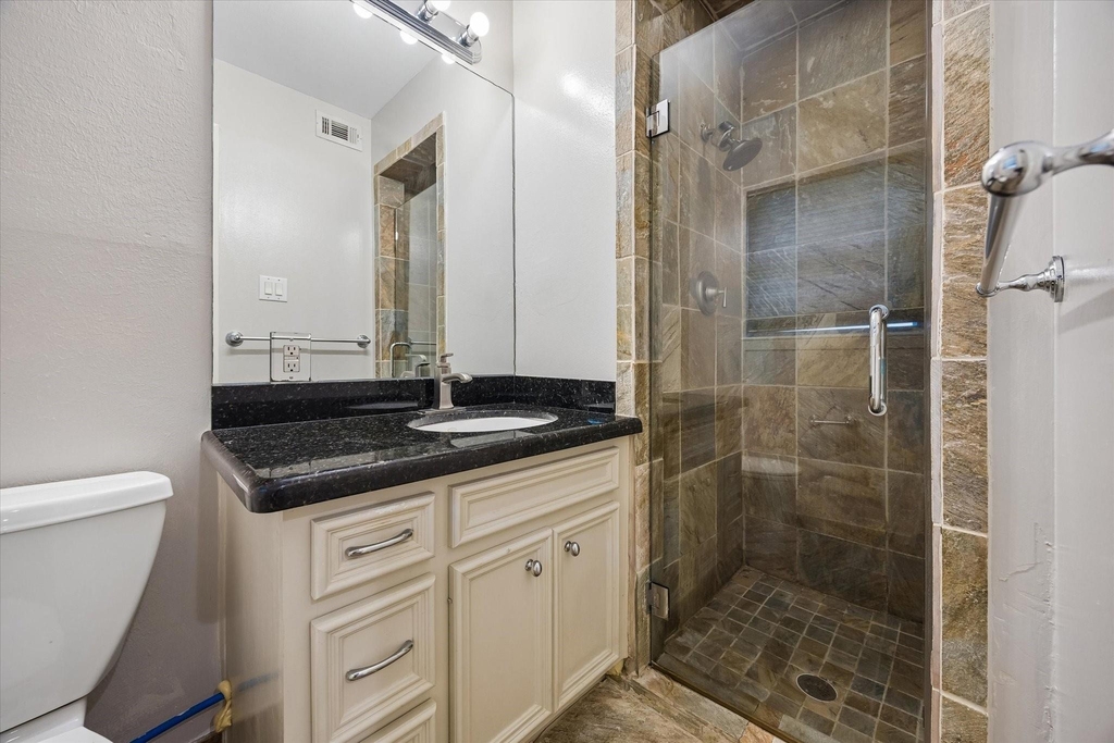 8511 Bluegate Street - Photo 16