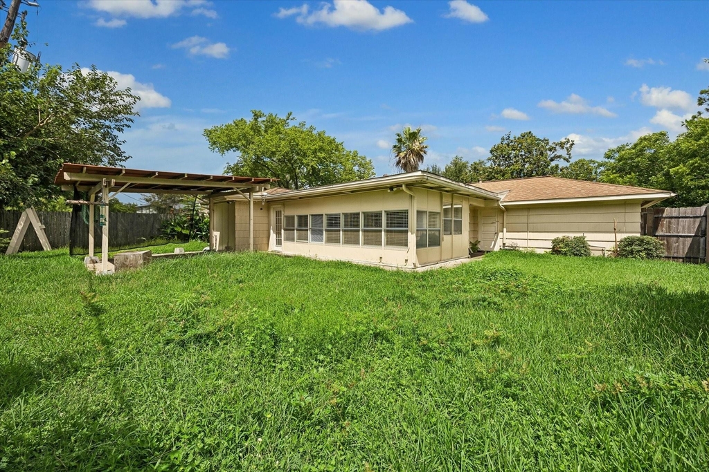 8511 Bluegate Street - Photo 20