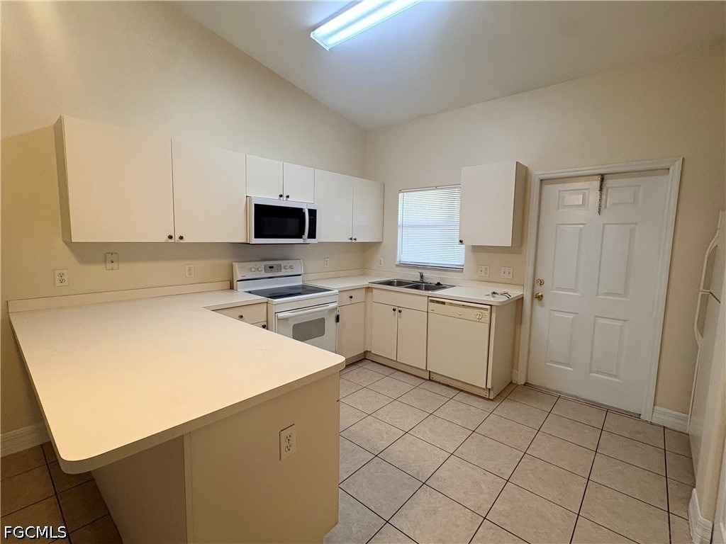 1713 Sw 33rd Terrace - Photo 1