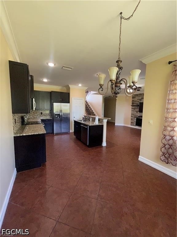 2427 Ashbury Circle - Photo 3