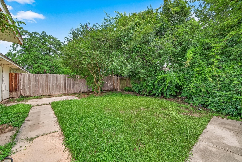 2334 Autumn Springs Lane - Photo 30