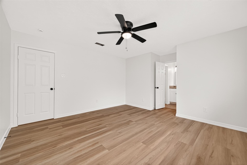 2334 Autumn Springs Lane - Photo 19