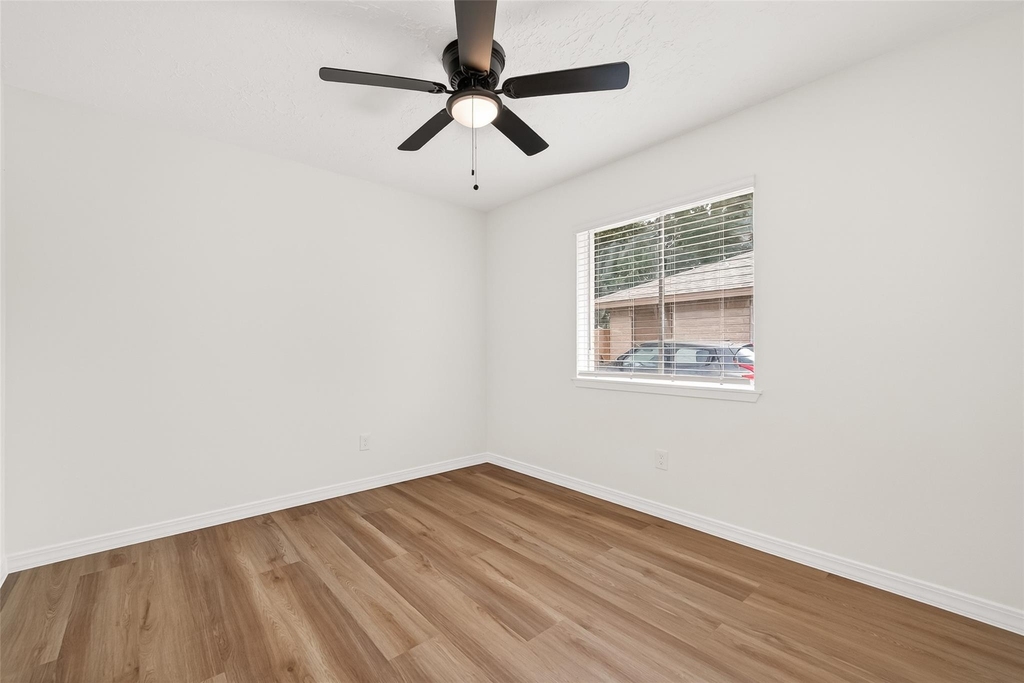 2334 Autumn Springs Lane - Photo 5