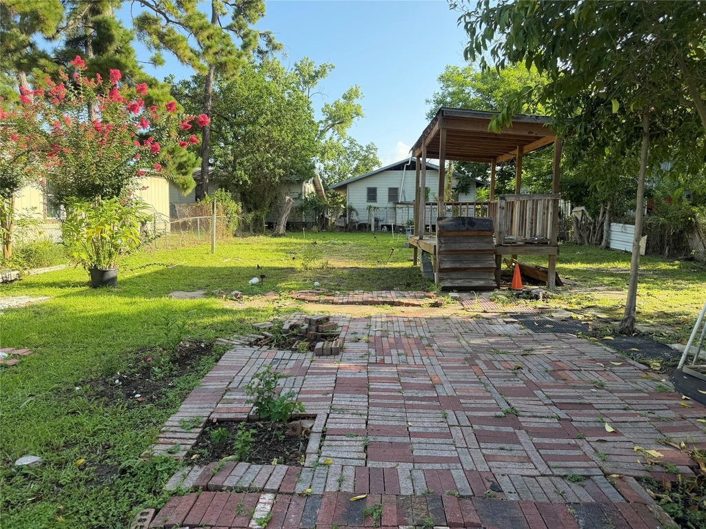 14005 Longview Street - Photo 9