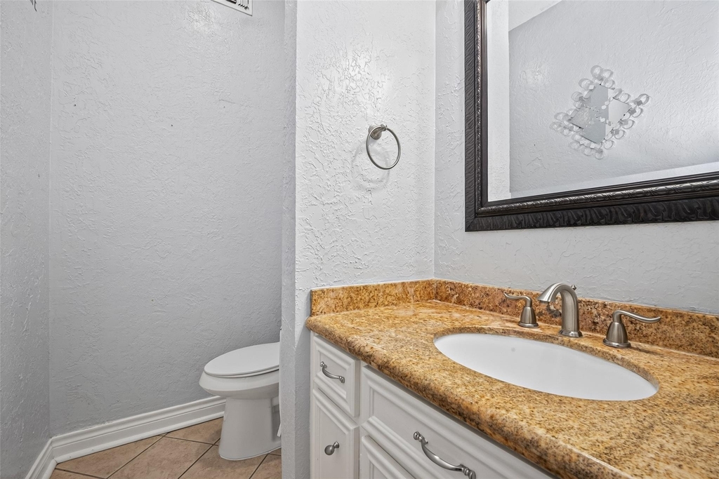 8103 Oak Moss Drive - Photo 24