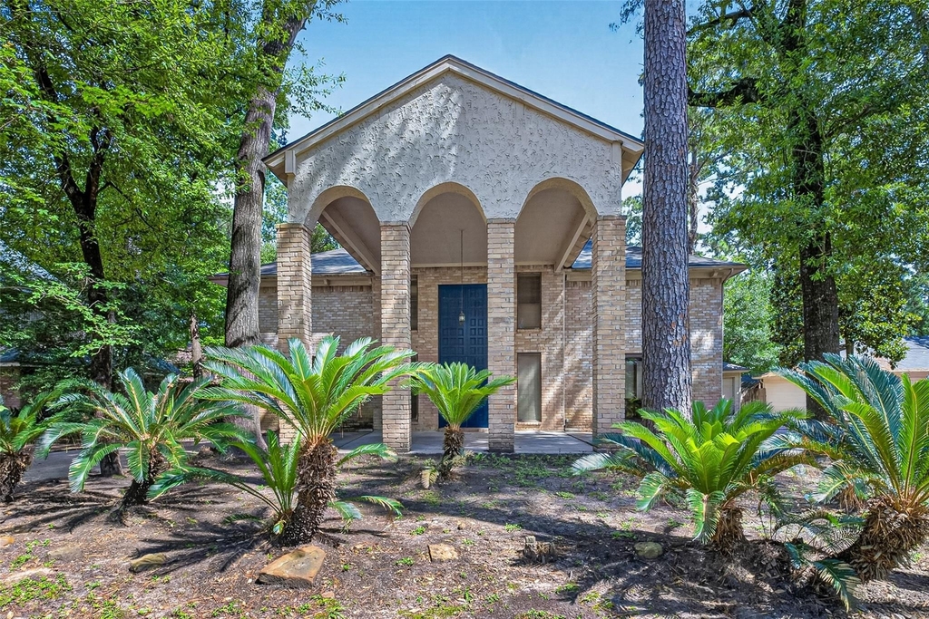 8103 Oak Moss Drive - Photo 2