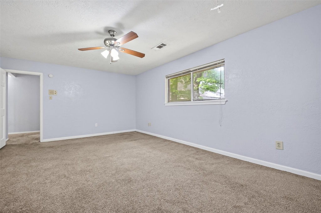 8103 Oak Moss Drive - Photo 30