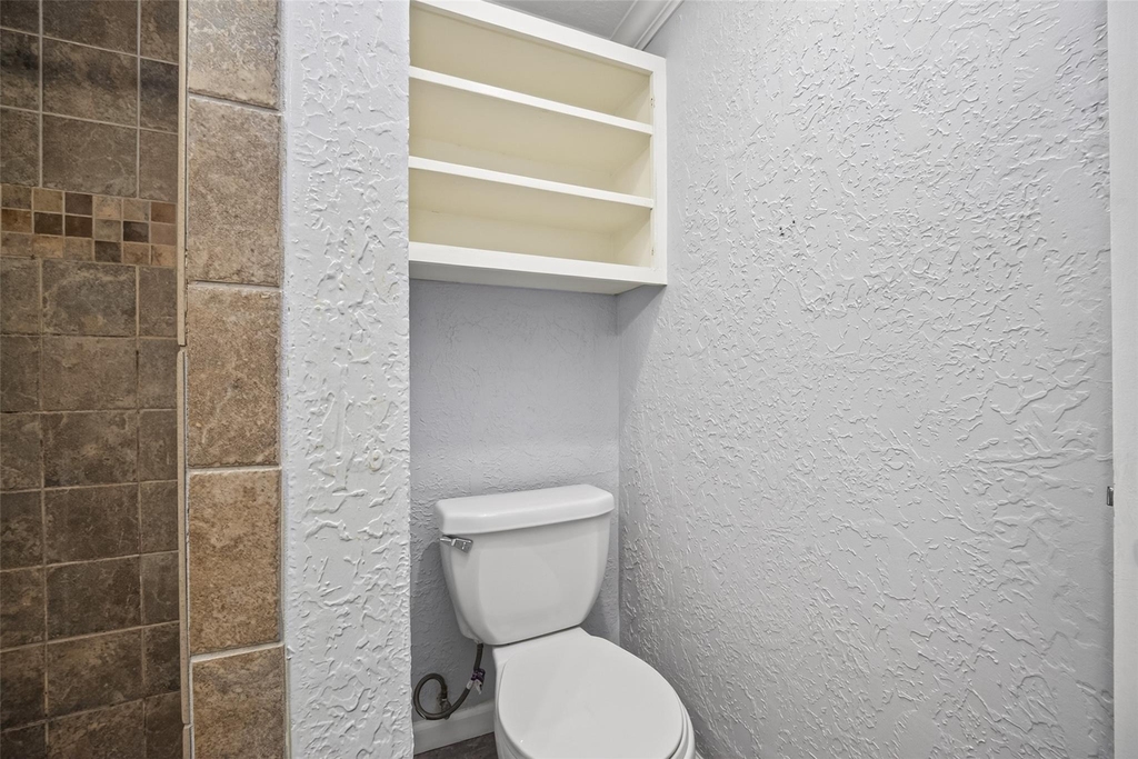8103 Oak Moss Drive - Photo 32