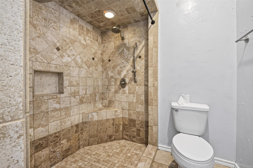 8103 Oak Moss Drive - Photo 25