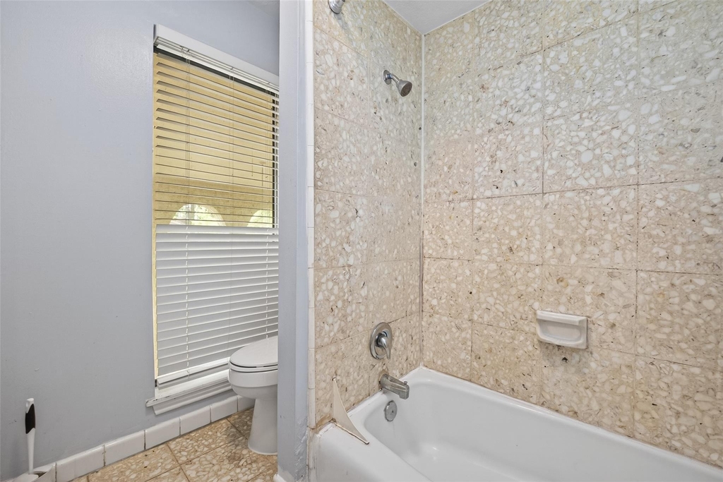8103 Oak Moss Drive - Photo 44