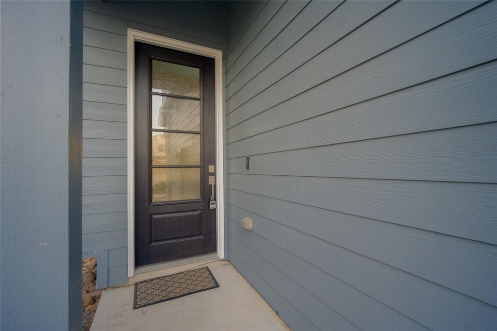 1634 Ryon Falls Drive - Photo 2