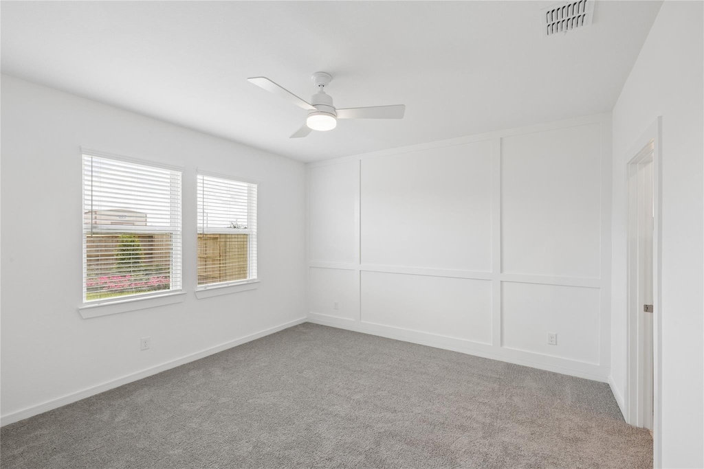 556 Day Station Drive - Photo 15