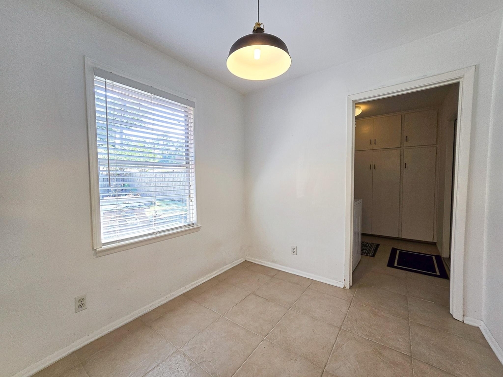 9507 Meadowbriar Lane - Photo 14