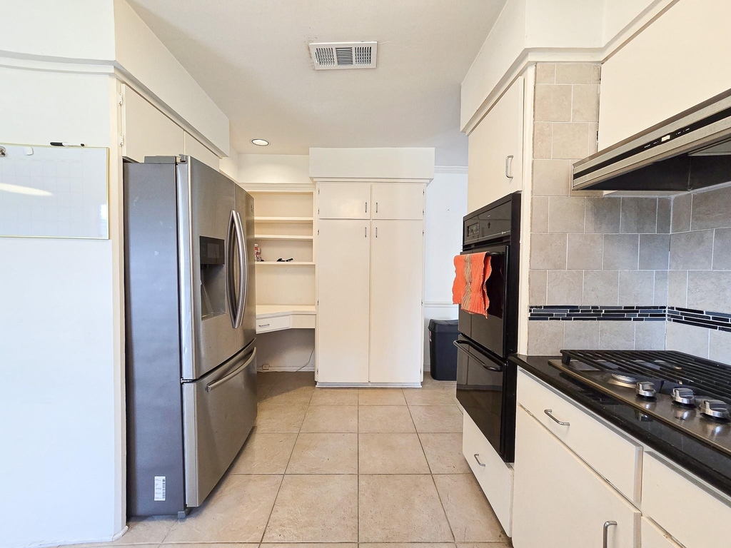 9507 Meadowbriar Lane - Photo 13