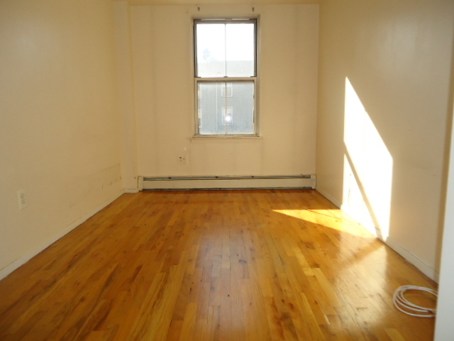 420 Carlton Avenue - Photo 5