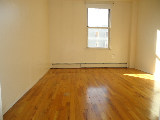 420 Carlton Avenue - Photo 6
