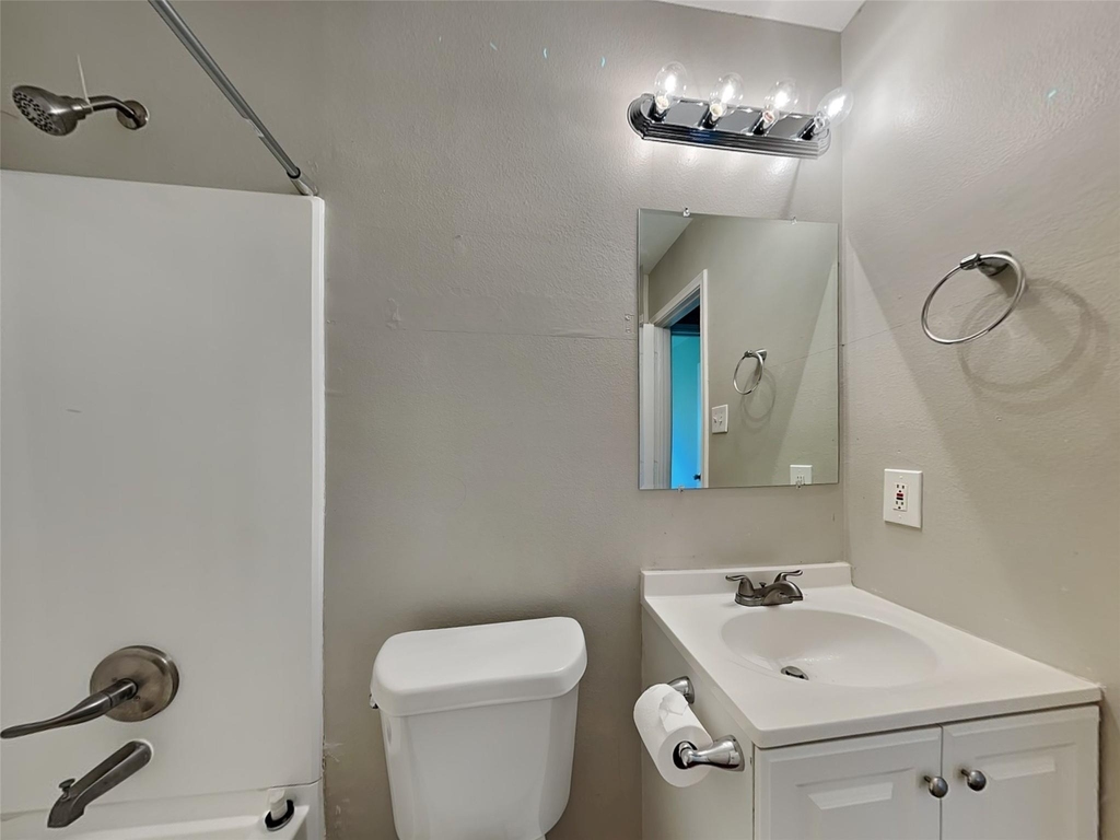 3703 Nutwood Lane - Photo 14
