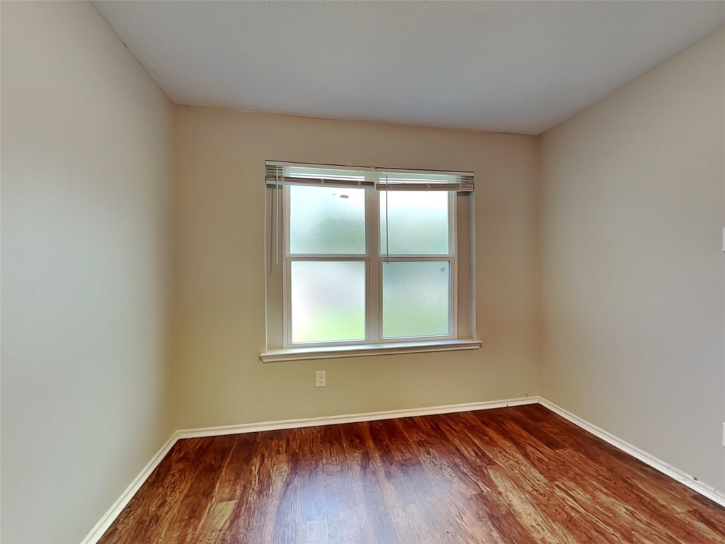 3703 Nutwood Lane - Photo 9