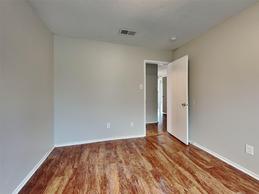 3703 Nutwood Lane - Photo 10