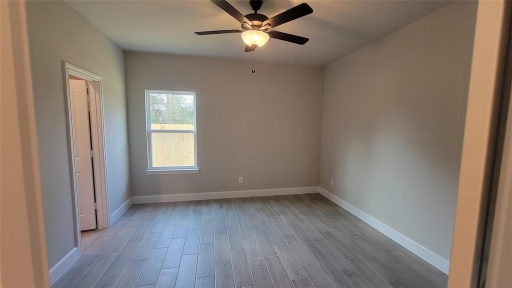 11915 Nelwood Street - Photo 6