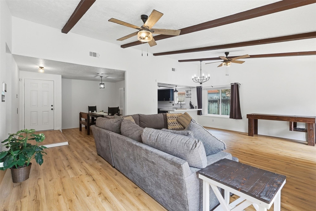 17211 Camberwell Green Lane - Photo 7