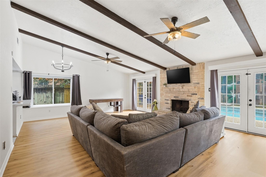 17211 Camberwell Green Lane - Photo 10