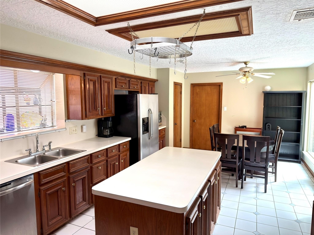 14834 Charlmont Drive - Photo 7