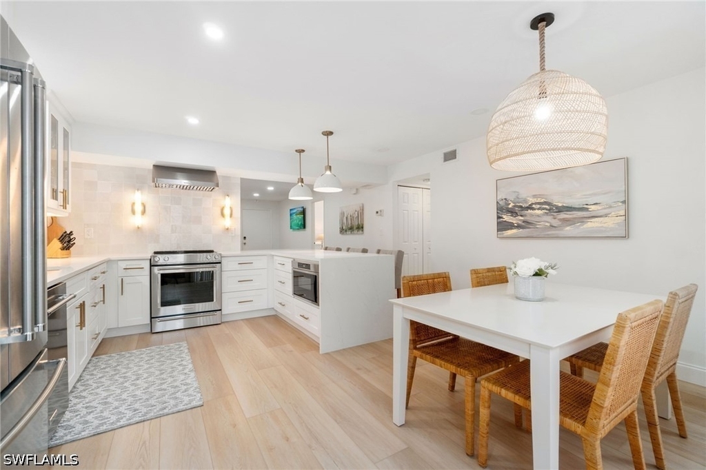 1222 Gordon Drive - Photo 3