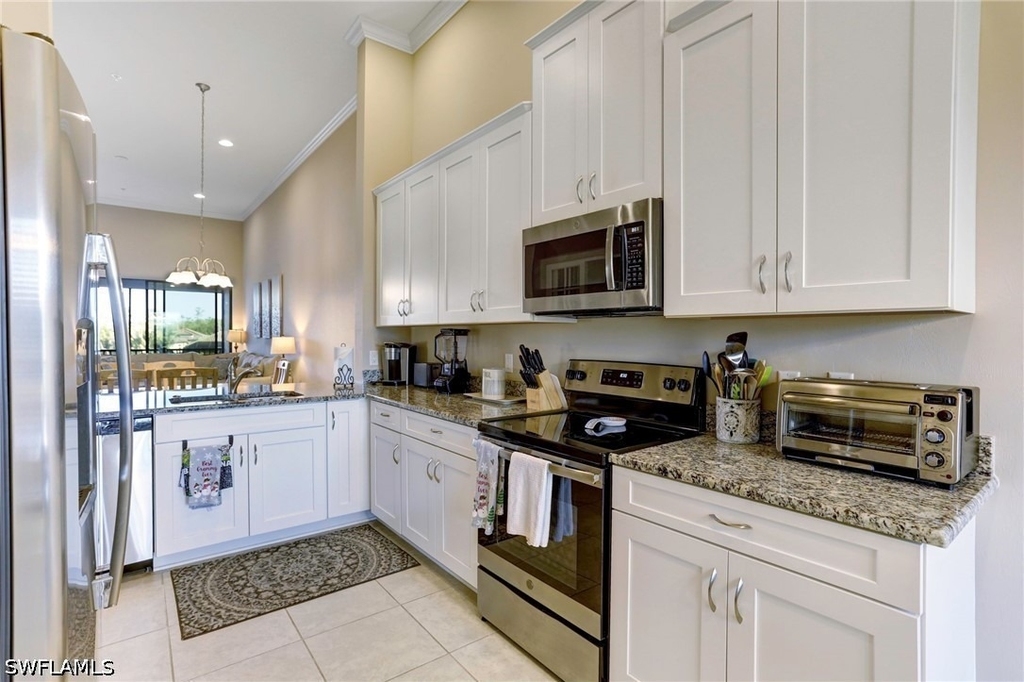 9433 Benvenuto Court - Photo 3