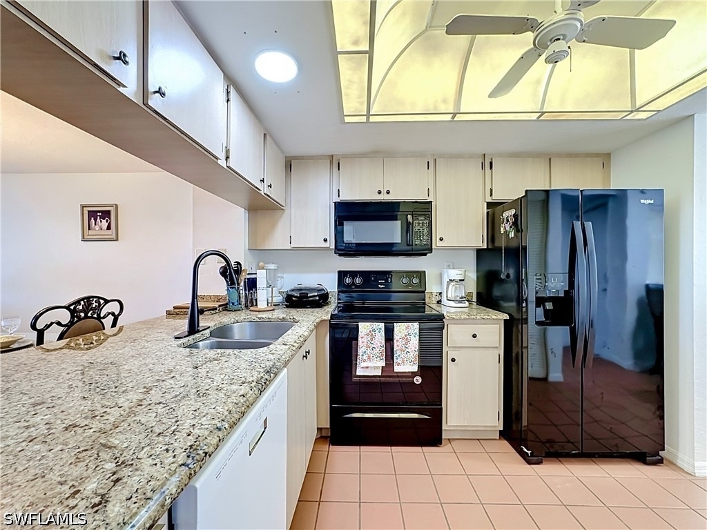 15171 Cedarwood Lane - Photo 35